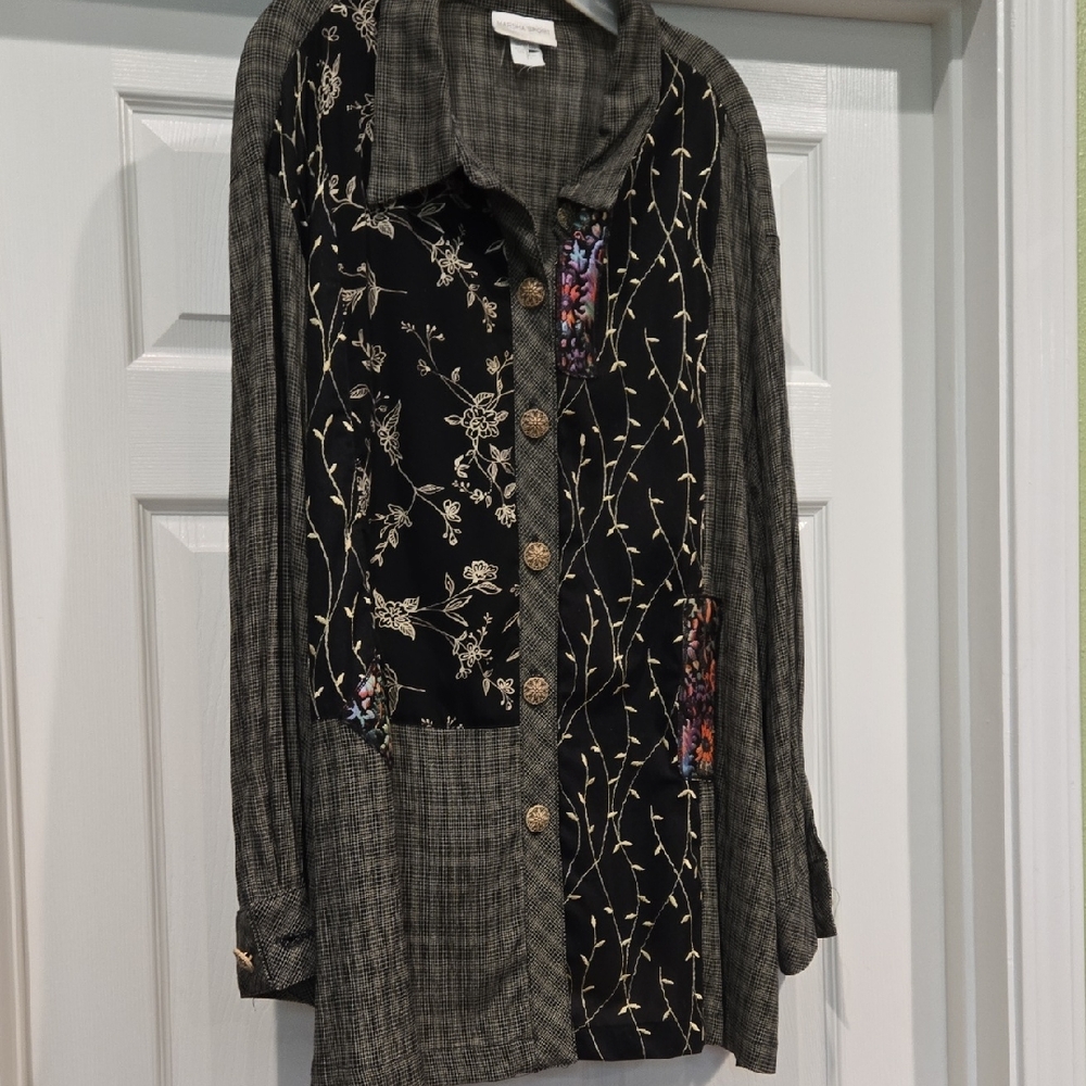 Vintage Floral Patchwork Button-Up Tunic